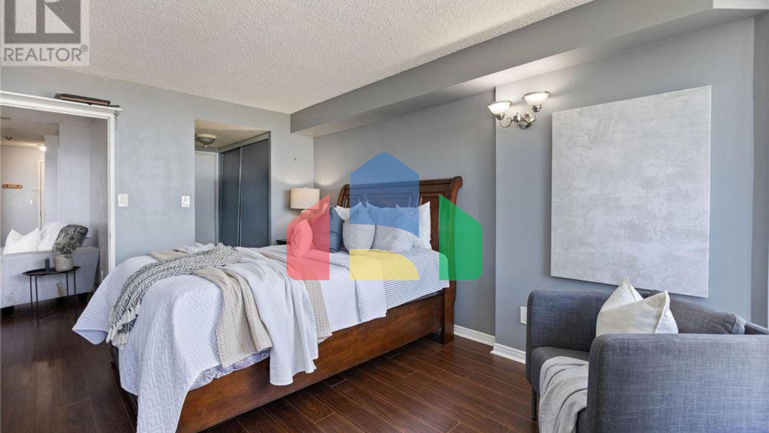 Residential - Condo/Apartment - Toronto, Canada - Canada