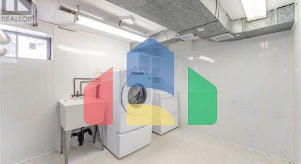 Residential - Single Family Home - Toronto, Canada - Canada Residential - Single Family Home - Toronto, Canada - Canada