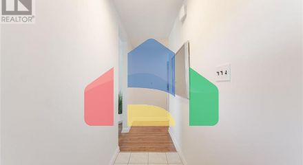Residential - Single Family Home - Toronto, Canada - Canada