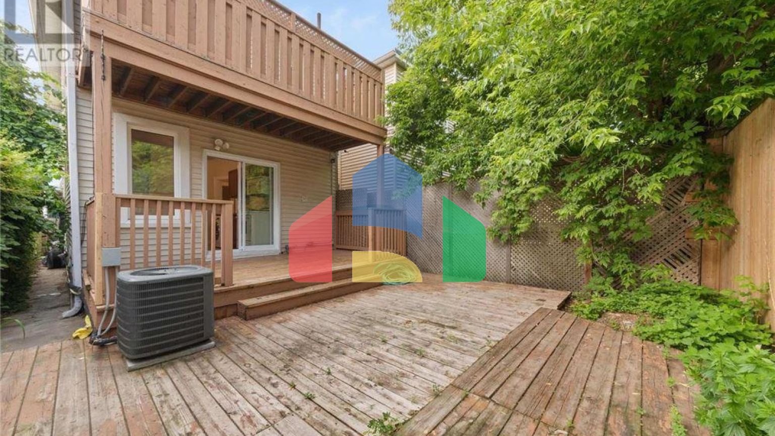 Residential - Single Family Home - Toronto, Canada - Canada