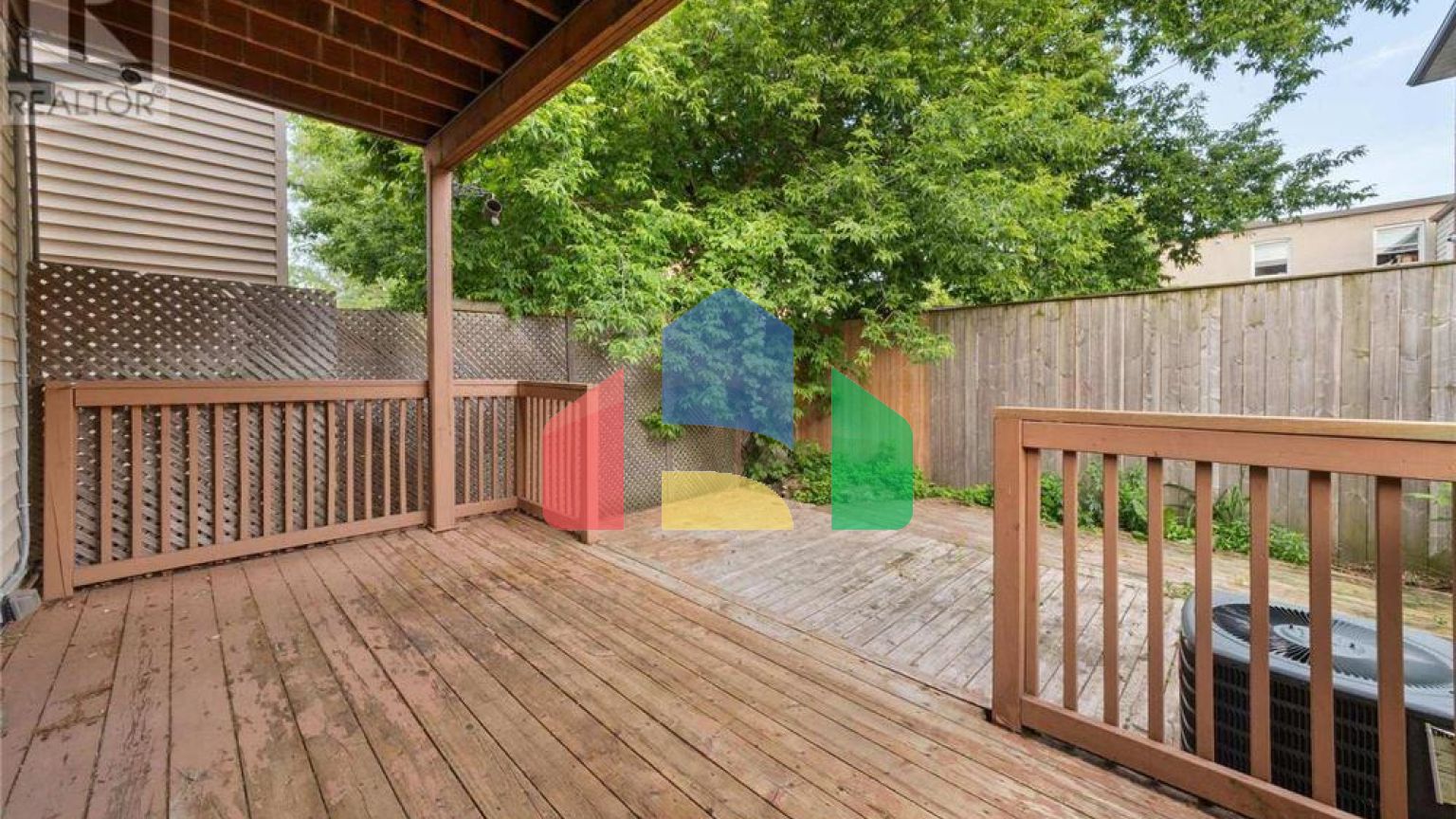 Residential - Single Family Home - Toronto, Canada - Canada