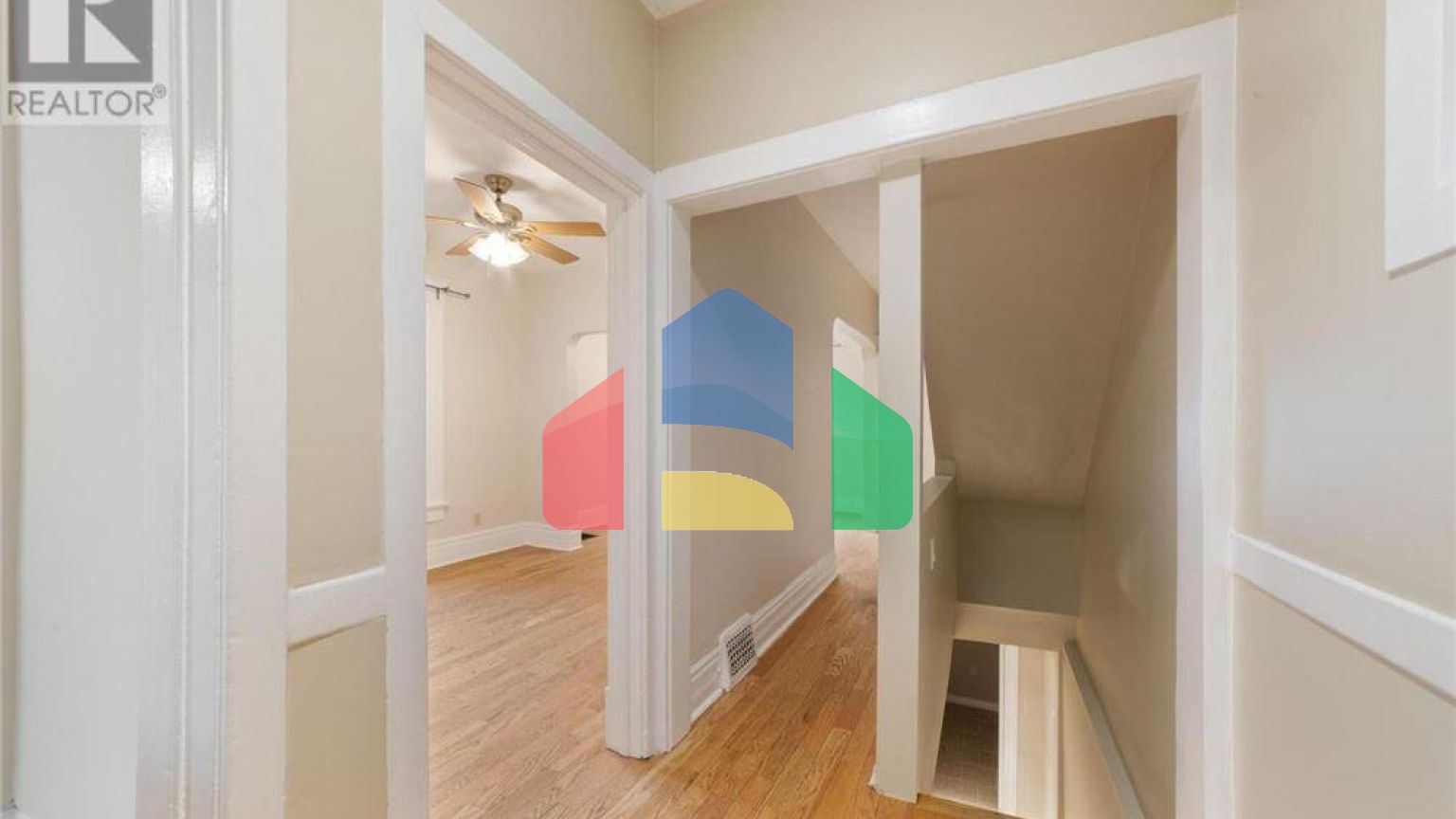 Residential - Single Family Home - Toronto, Canada - Canada