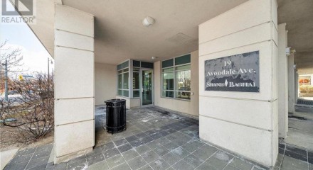Residential - Condo/Apartment - Toronto, Canada - Canada