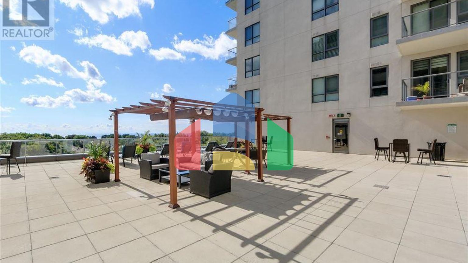 Residential - Condo/Apartment - Toronto, Canada - Canada