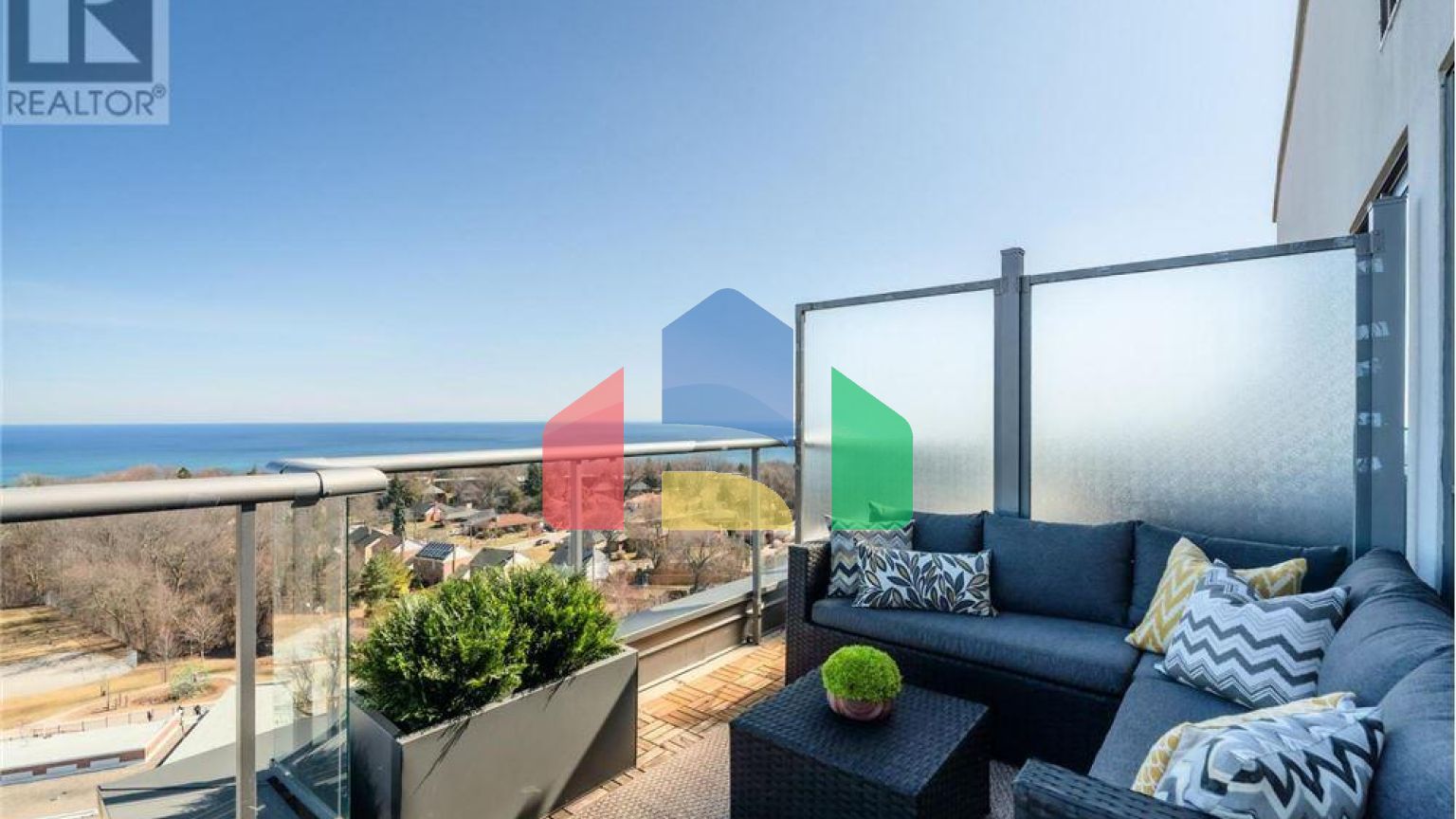 Residential - Condo/Apartment - Toronto, Canada - Canada