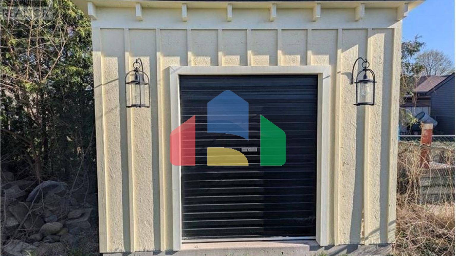 Residential - Single Family Home - Toronto, Canada - Canada