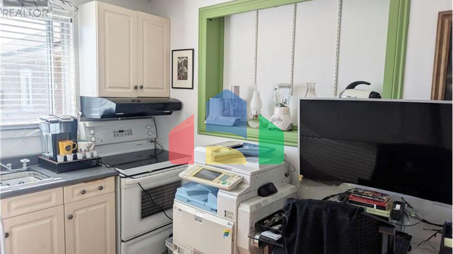 Residential - Single Family Home - Toronto, Canada - Canada