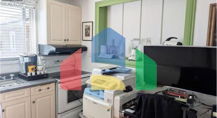 Residential - Single Family Home - Toronto, Canada - Canada