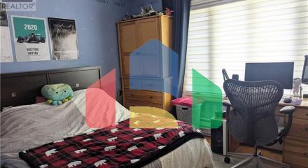 Residential - Single Family Home - Toronto, Canada - Canada