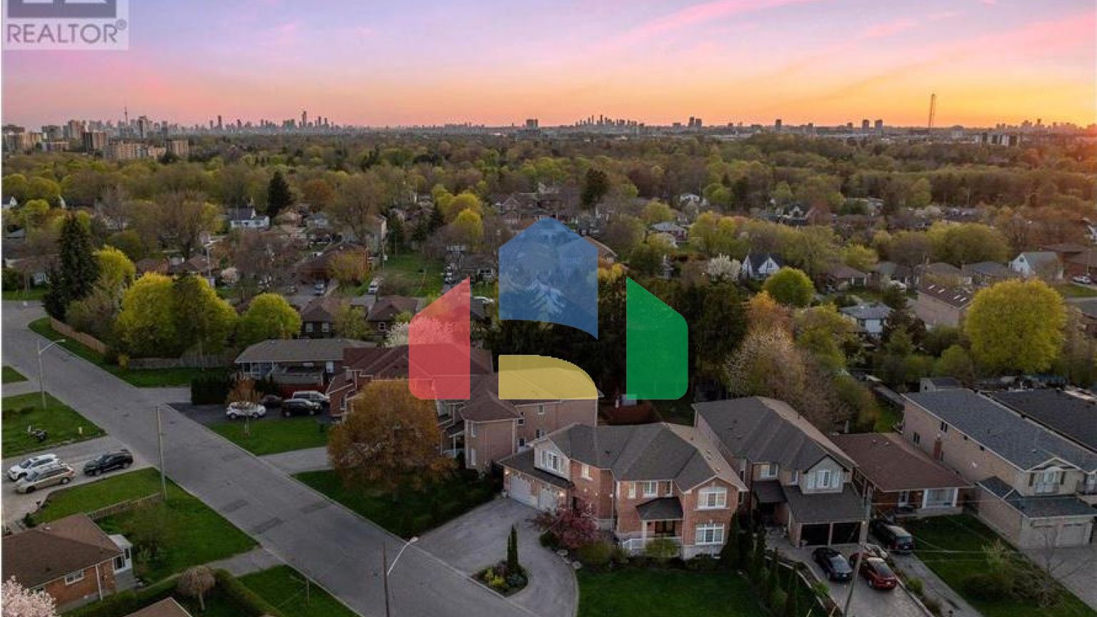 Residential - Single Family Home - Toronto, Canada - Canada