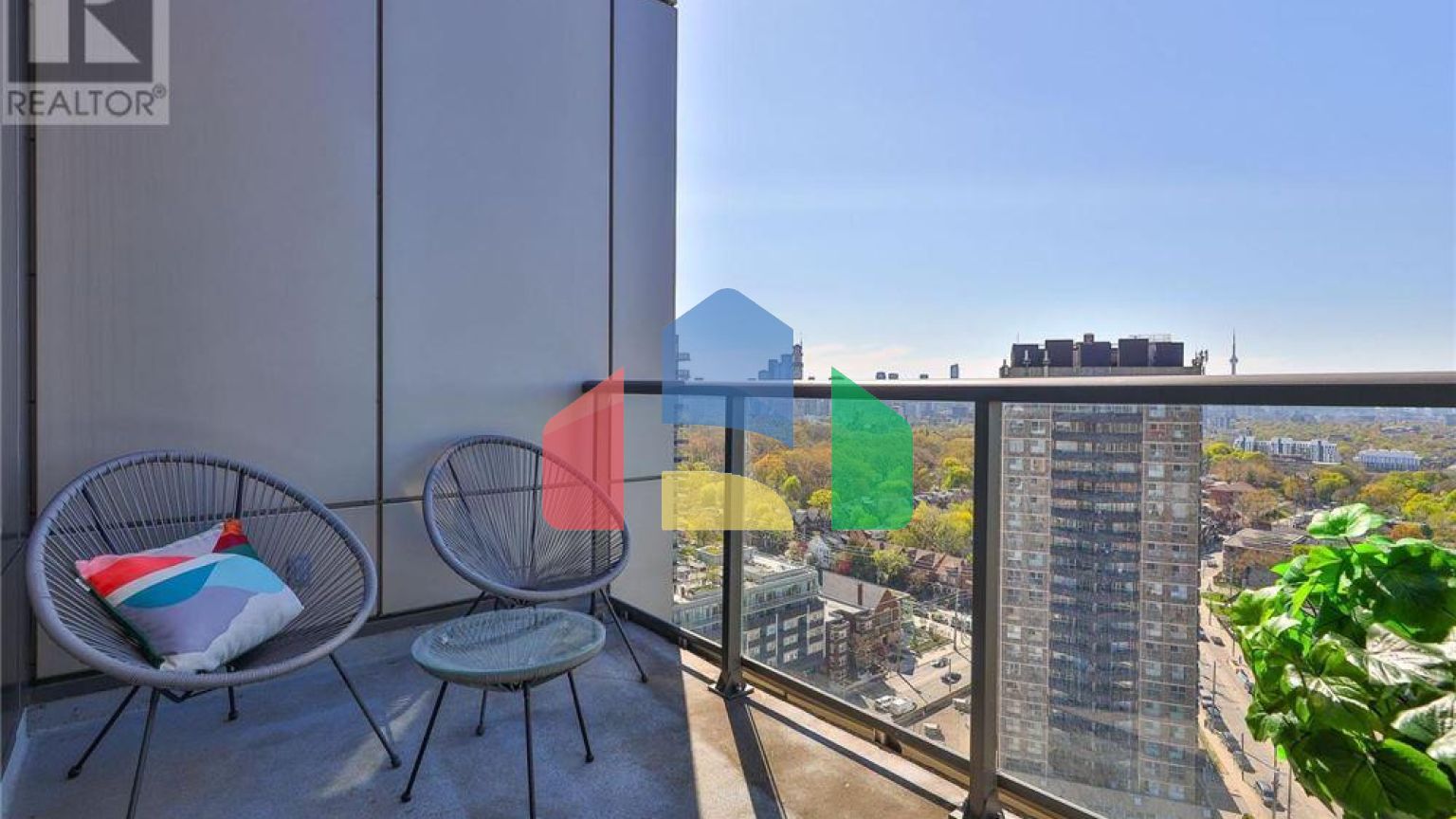 Residential - Condo/Apartment - Toronto, Canada - Canada