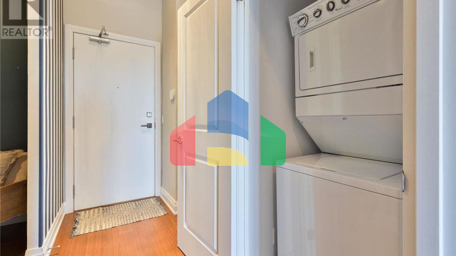 Residential - Condo/Apartment - Toronto, Canada - Canada