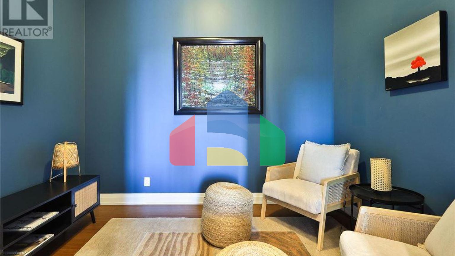 Residential - Condo/Apartment - Toronto, Canada - Canada