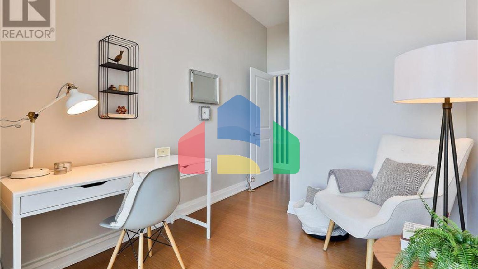 Residential - Condo/Apartment - Toronto, Canada - Canada