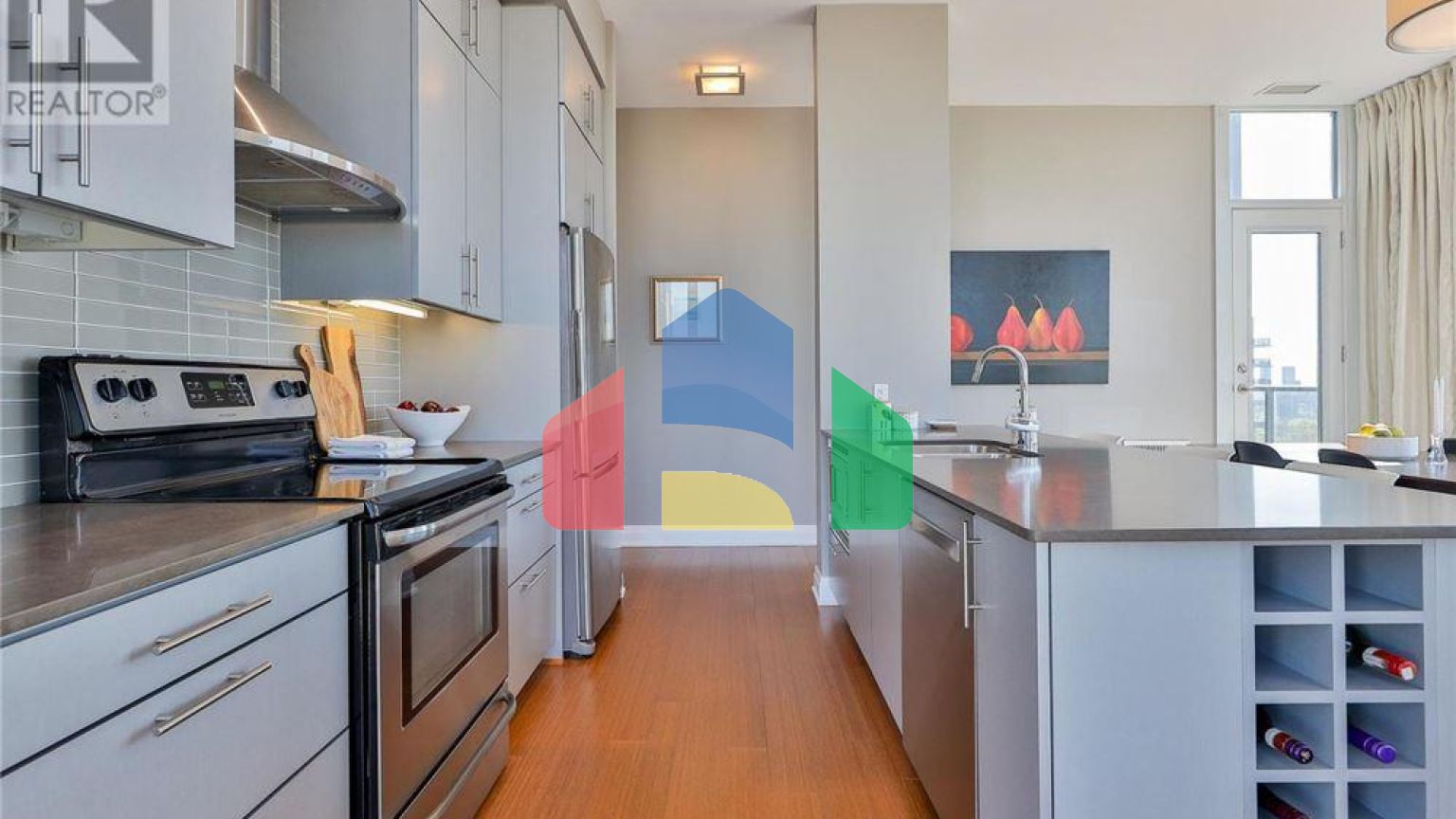 Residential - Condo/Apartment - Toronto, Canada - Canada