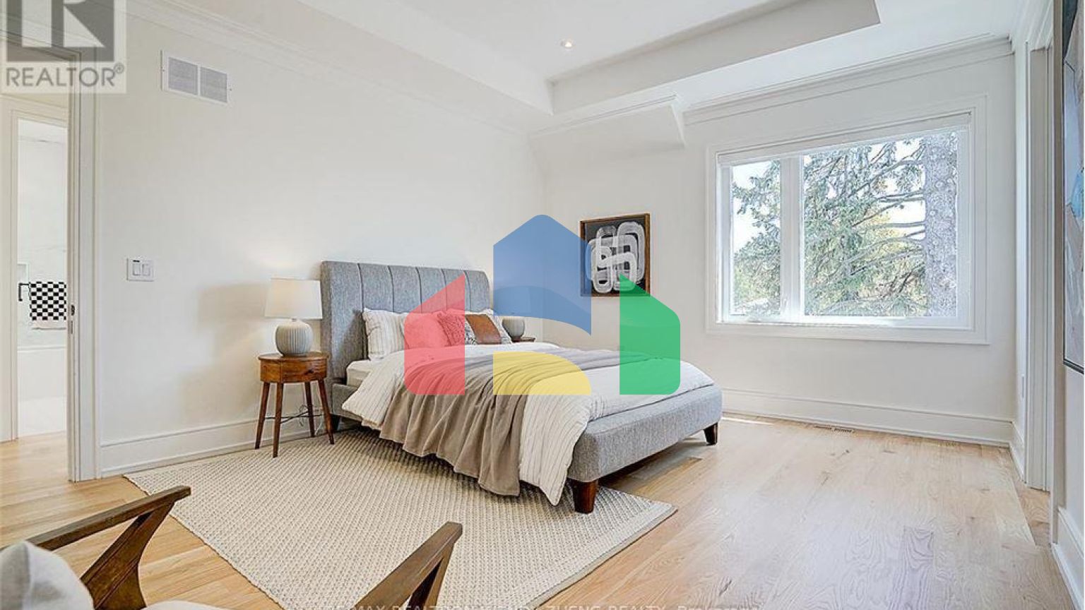 Residential - Single Family Home - Toronto, Canada - Canada