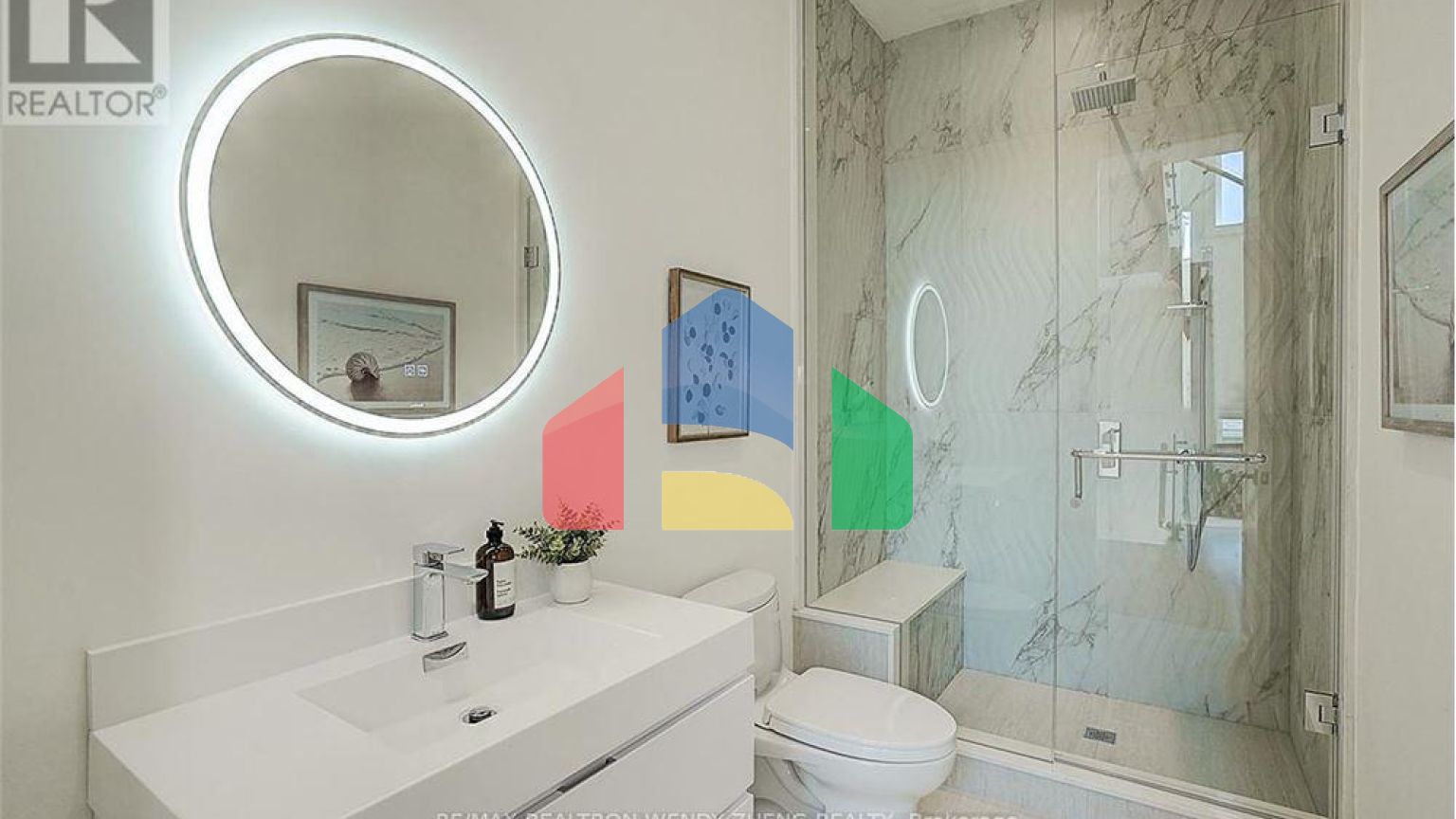 Residential - Single Family Home - Toronto, Canada - Canada