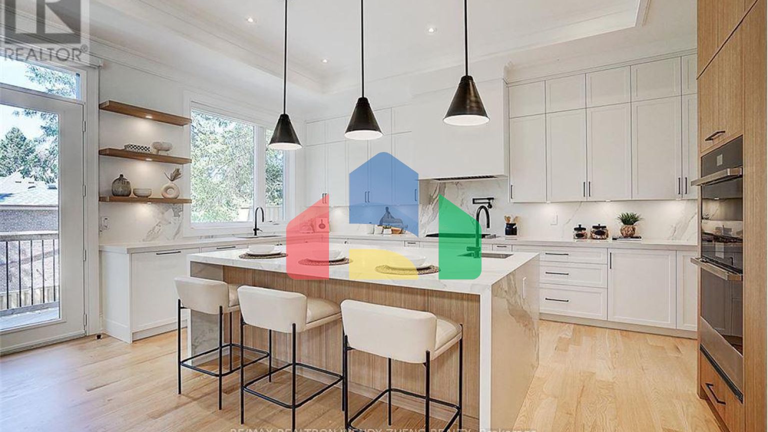 Residential - Single Family Home - Toronto, Canada - Canada