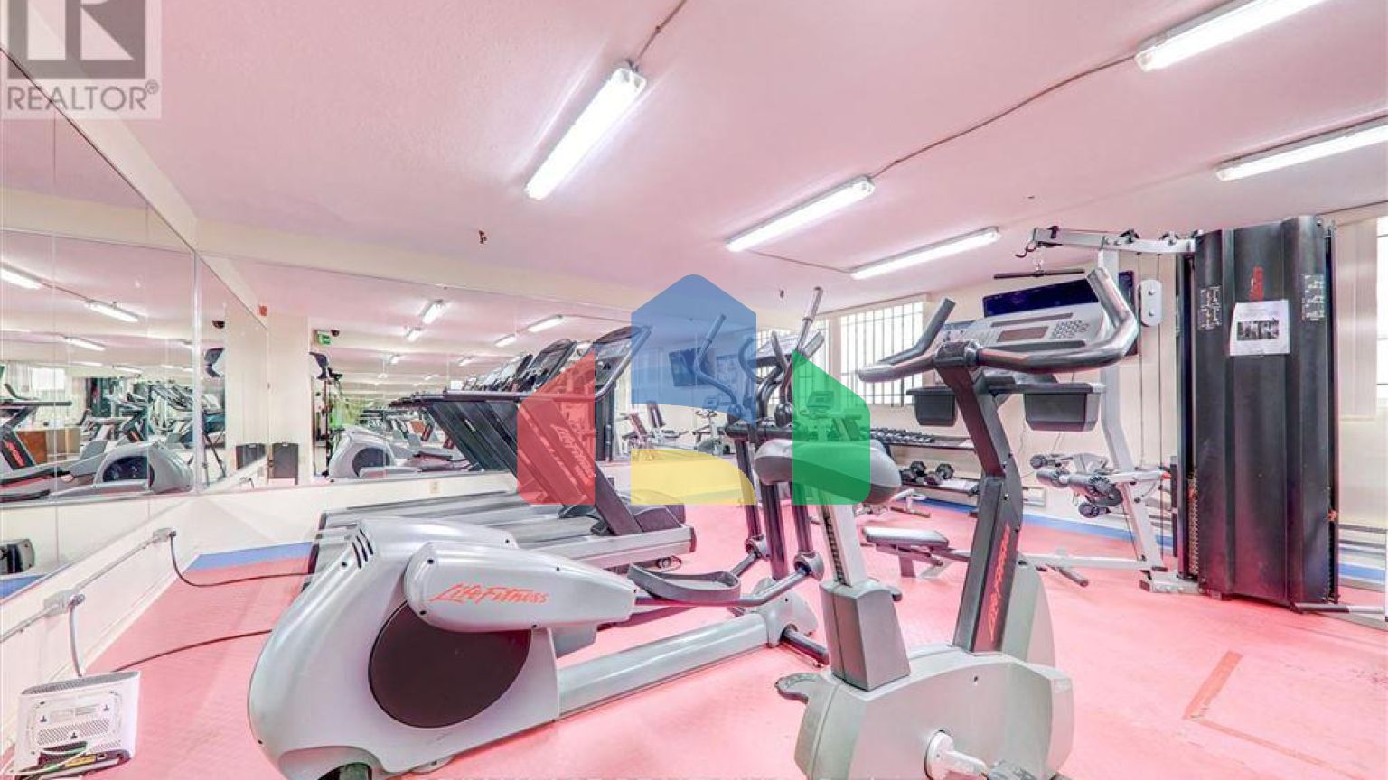 Residential - Condo/Apartment - Toronto, Canada - Canada