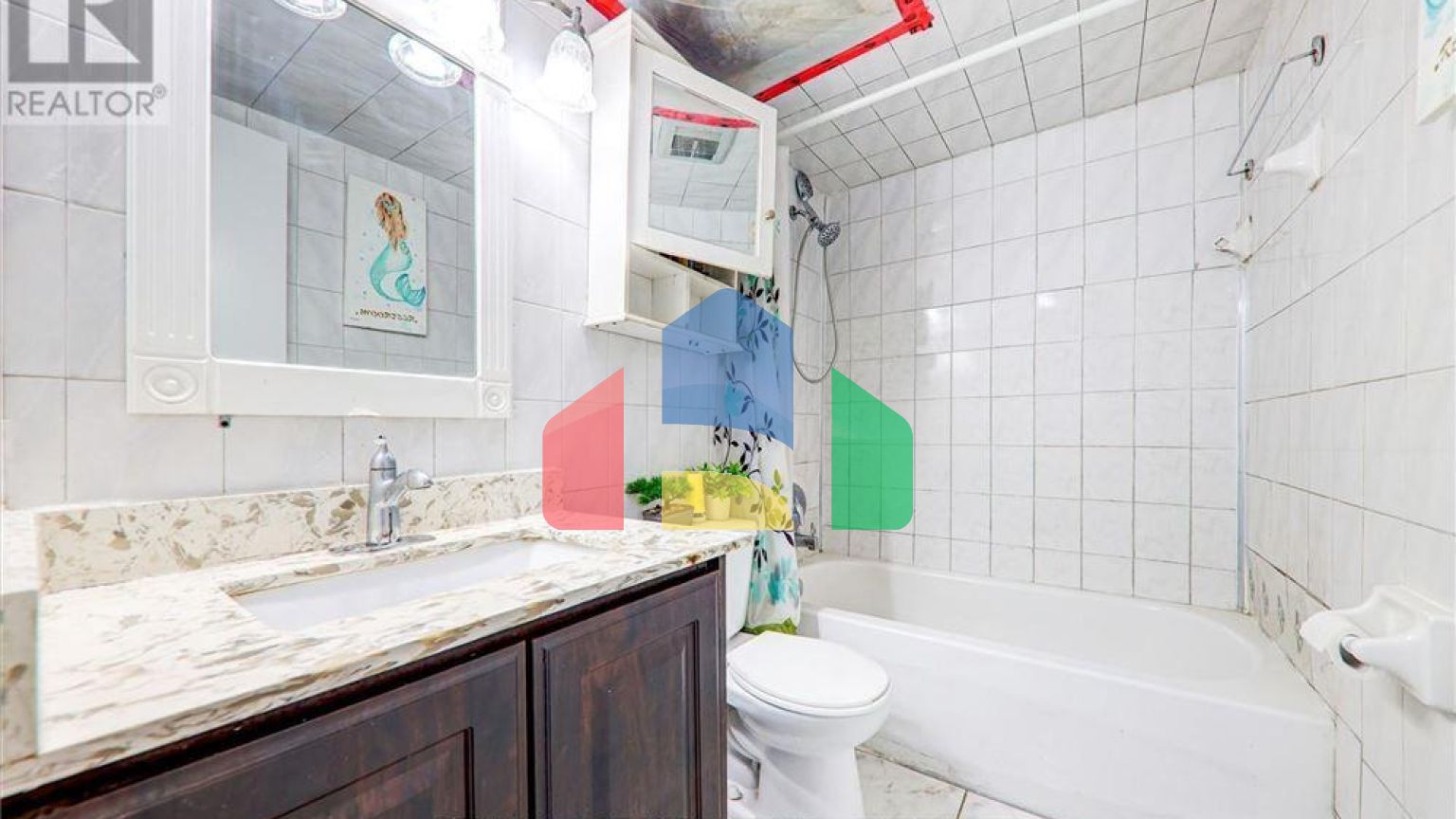 Residential - Condo/Apartment - Toronto, Canada - Canada