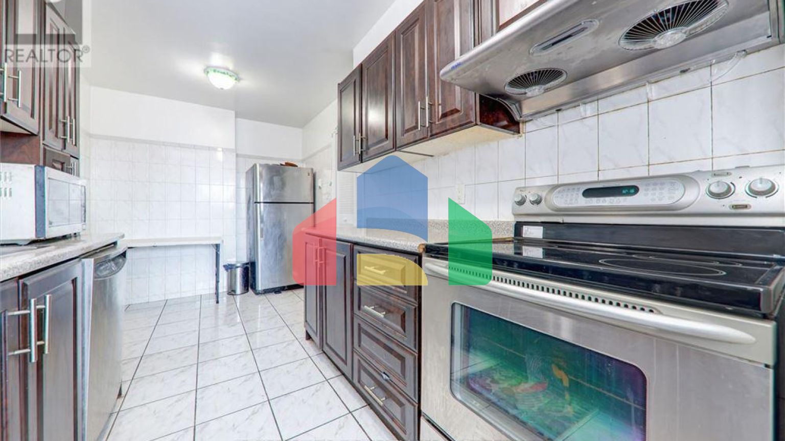 Residential - Condo/Apartment - Toronto, Canada - Canada