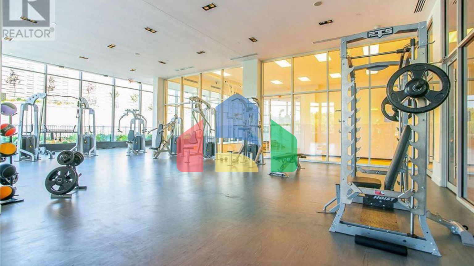 Residential - Condo/Apartment - Toronto, Canada - Canada