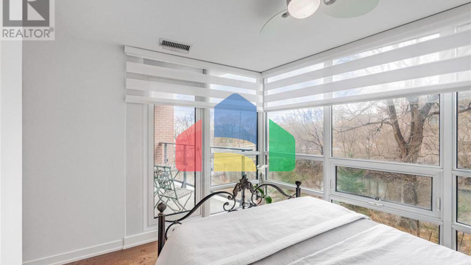 Residential - Condo/Apartment - Toronto, Canada - Canada