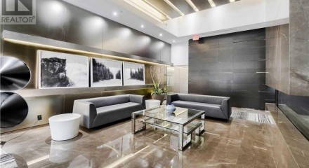 Residential - Condo/Apartment - Toronto, Canada - Canada