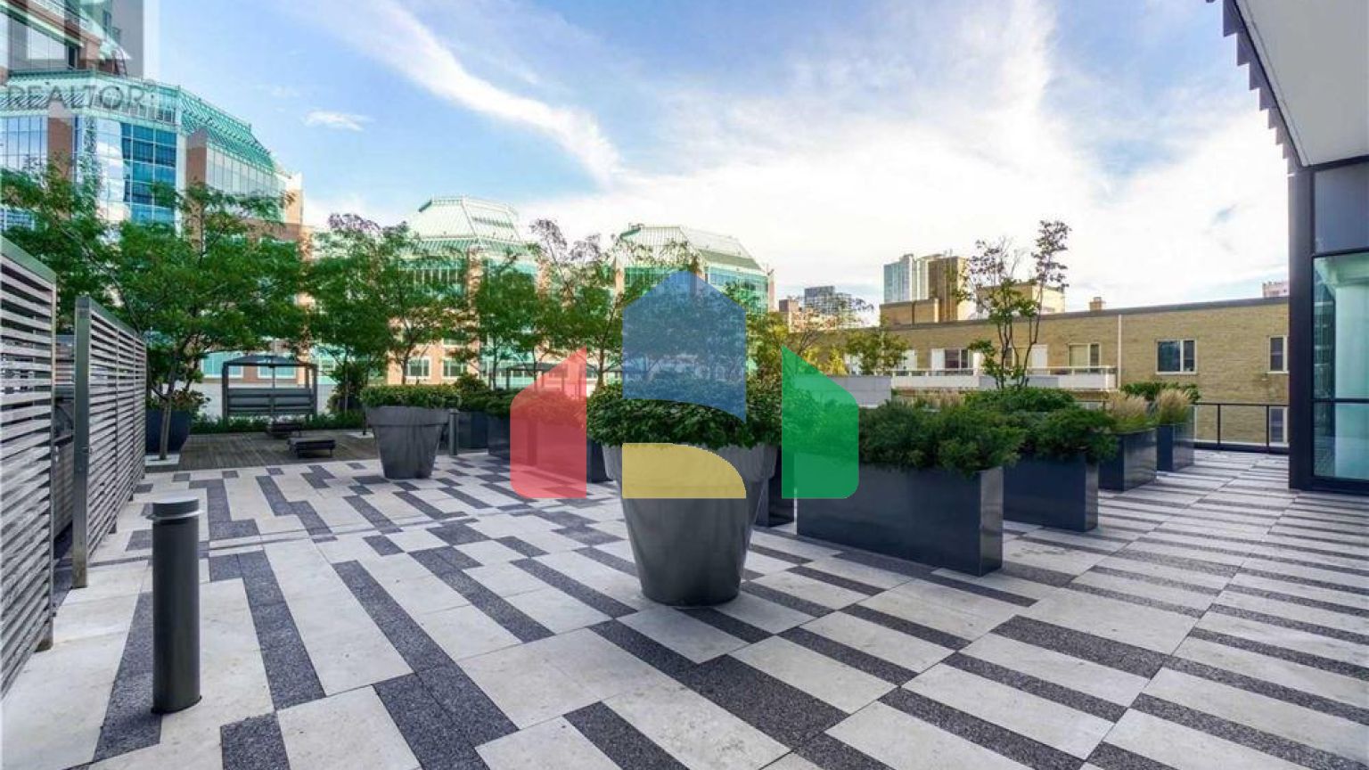 Residential - Condo/Apartment - Toronto, Canada - Canada