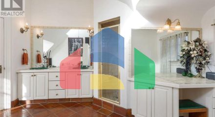 Residential - Single Family Home - Toronto, Canada - Canada