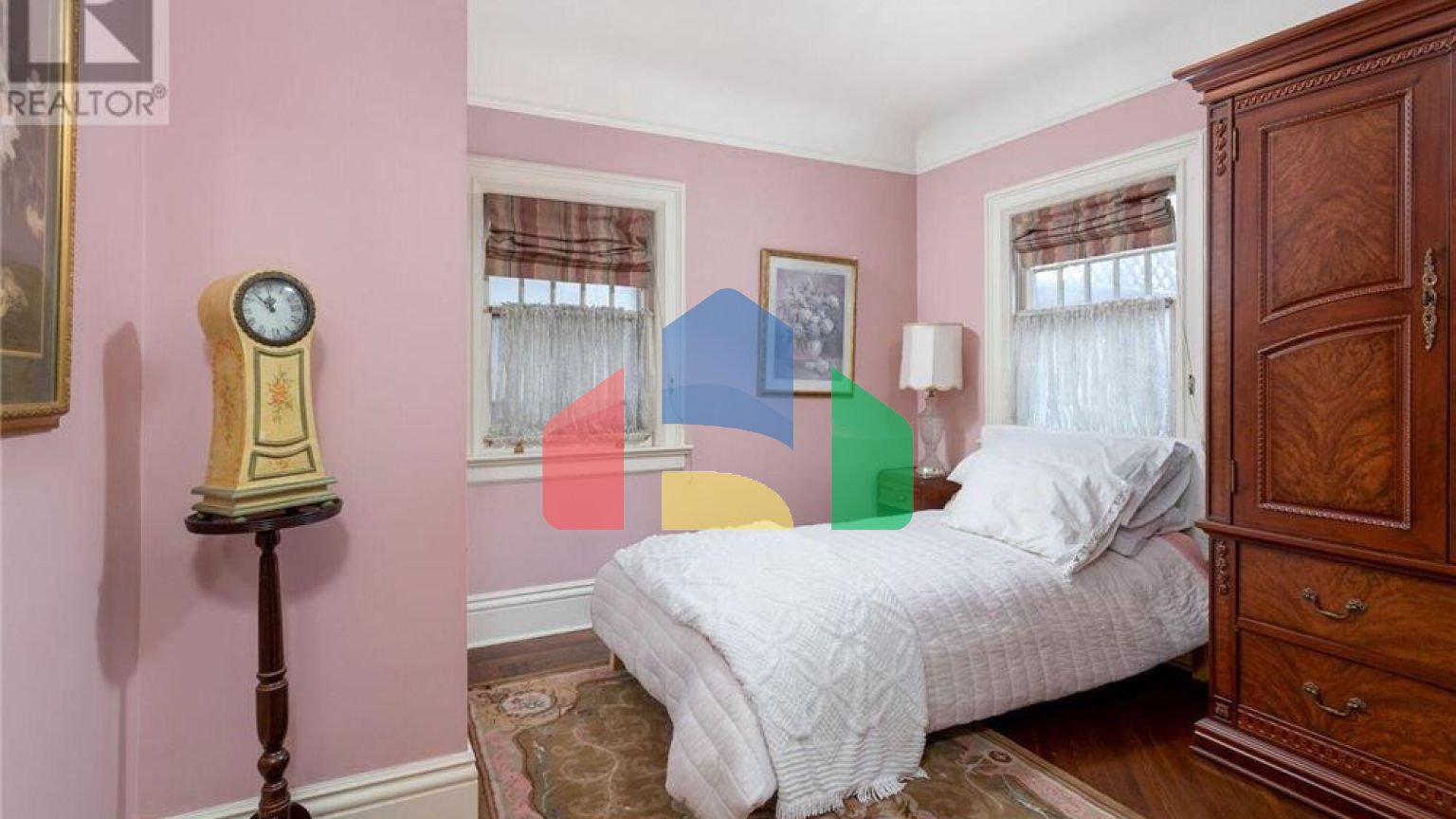 Residential - Single Family Home - Toronto, Canada - Canada