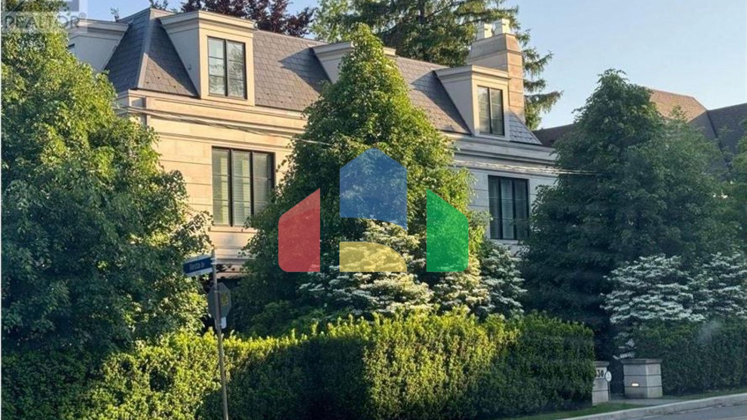 Residential - Single Family Home - Toronto, Canada - Canada