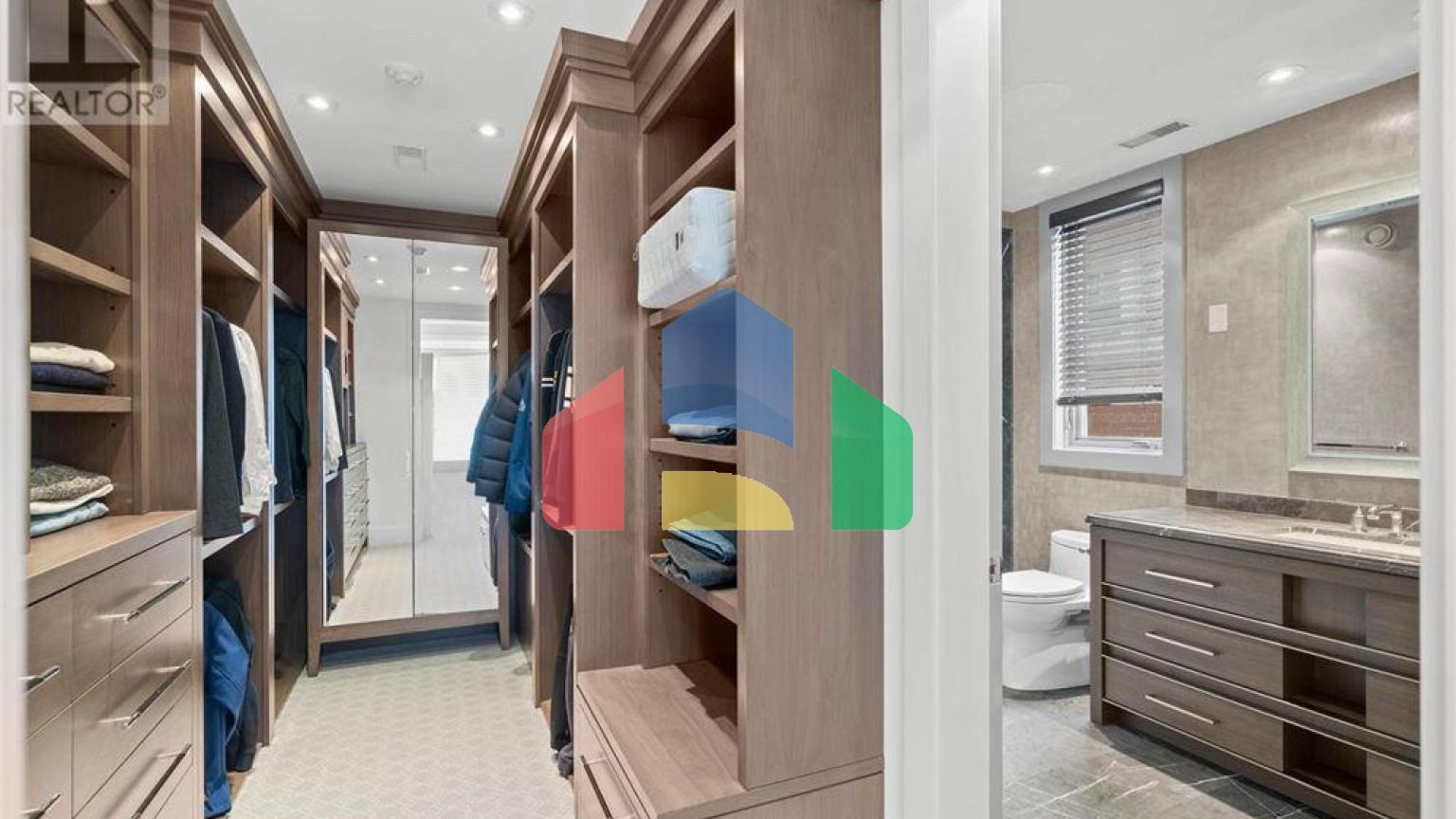 Residential - Single Family Home - Toronto, Canada - Canada