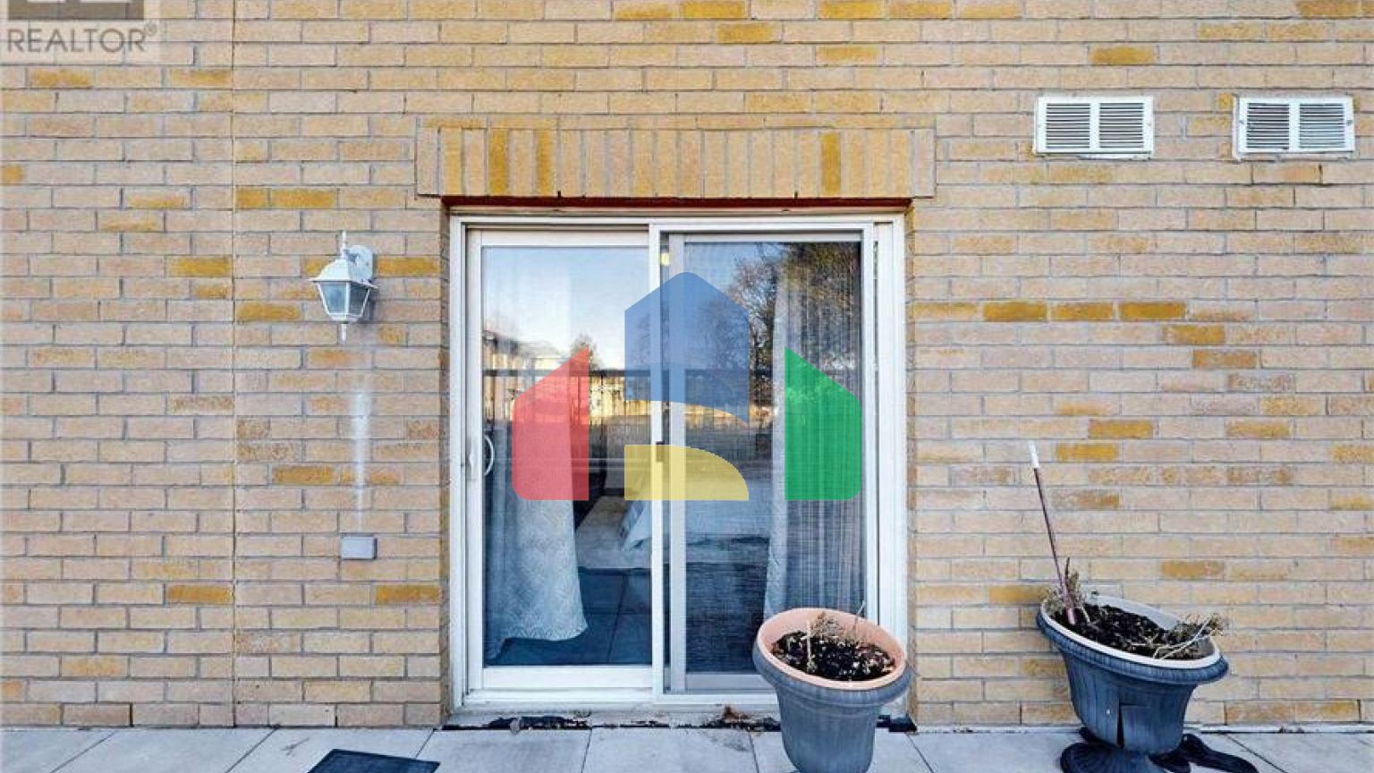 Residential - Condo/Apartment - Toronto, Canada - Canada