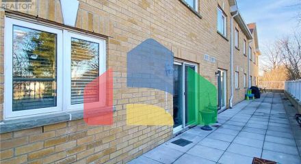 Residential - Condo/Apartment - Toronto, Canada - Canada