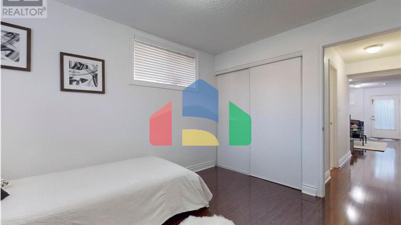 Residential - Condo/Apartment - Toronto, Canada - Canada