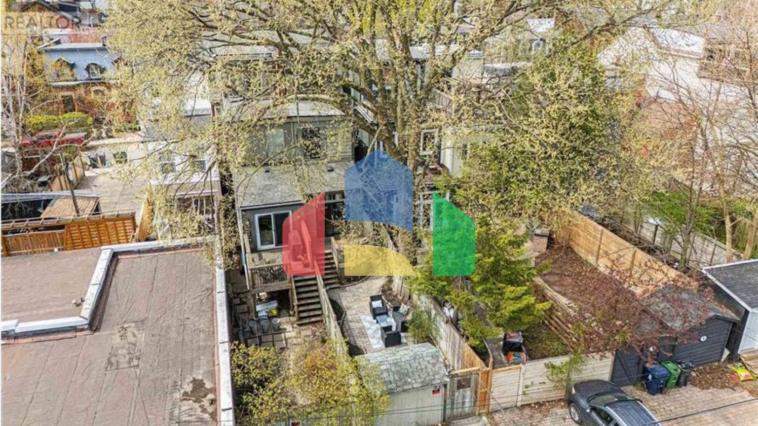 Residential - Single Family Home - Toronto, Canada - Canada