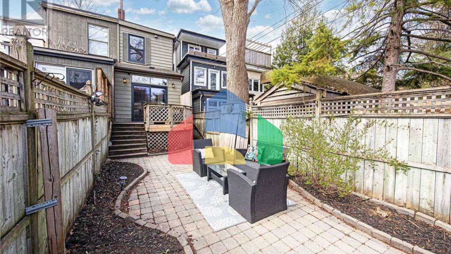 Residential - Single Family Home - Toronto, Canada - Canada