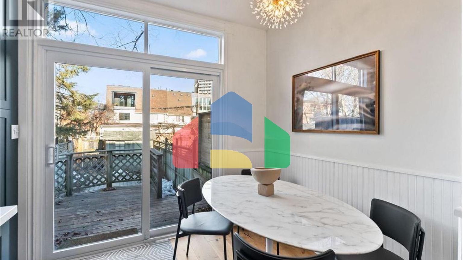 Residential - Single Family Home - Toronto, Canada - Canada