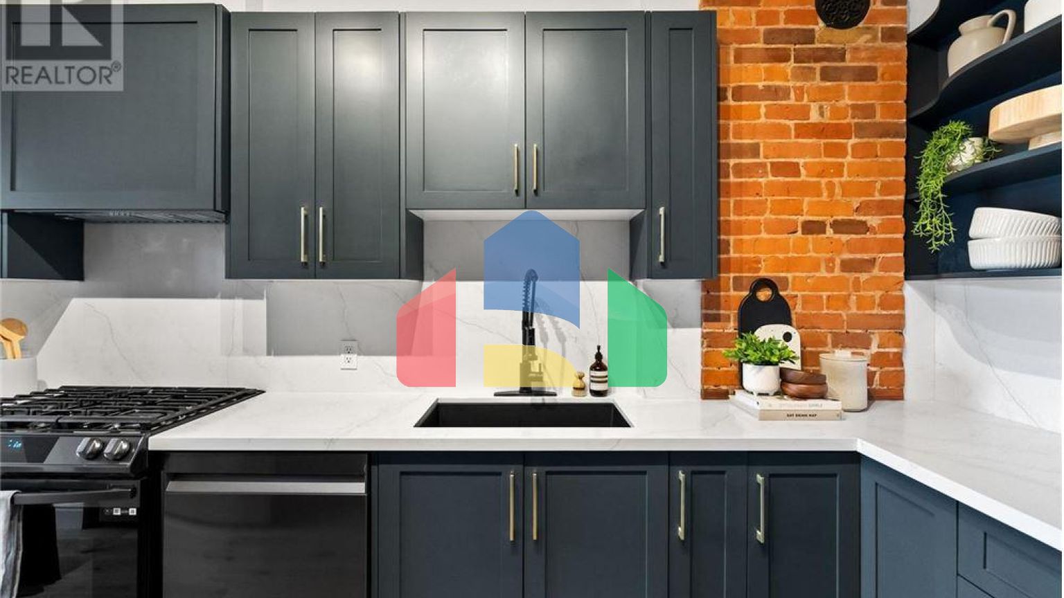 Residential - Single Family Home - Toronto, Canada - Canada