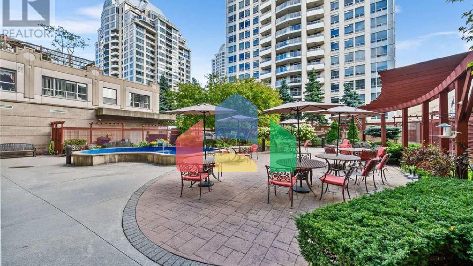 Residential - Condo/Apartment - Toronto, Canada - Canada