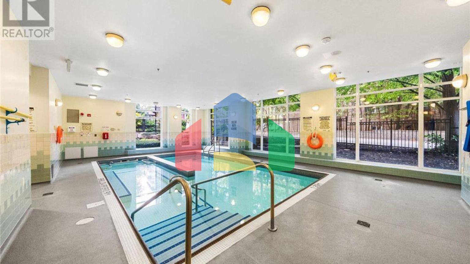 Residential - Condo/Apartment - Toronto, Canada - Canada