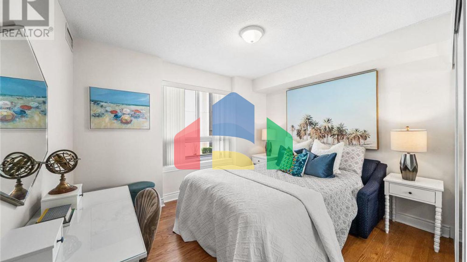 Residential - Condo/Apartment - Toronto, Canada - Canada