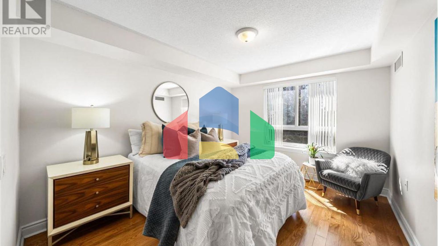 Residential - Condo/Apartment - Toronto, Canada - Canada