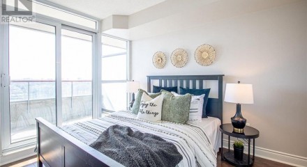 Residential - Condo/Apartment - Toronto, Canada - Canada