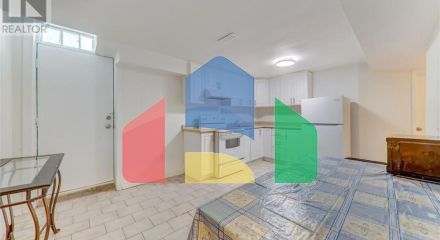 Residential - Single Family Home - Toronto, Canada - Canada Residential - Single Family Home - Toronto, Canada - Canada