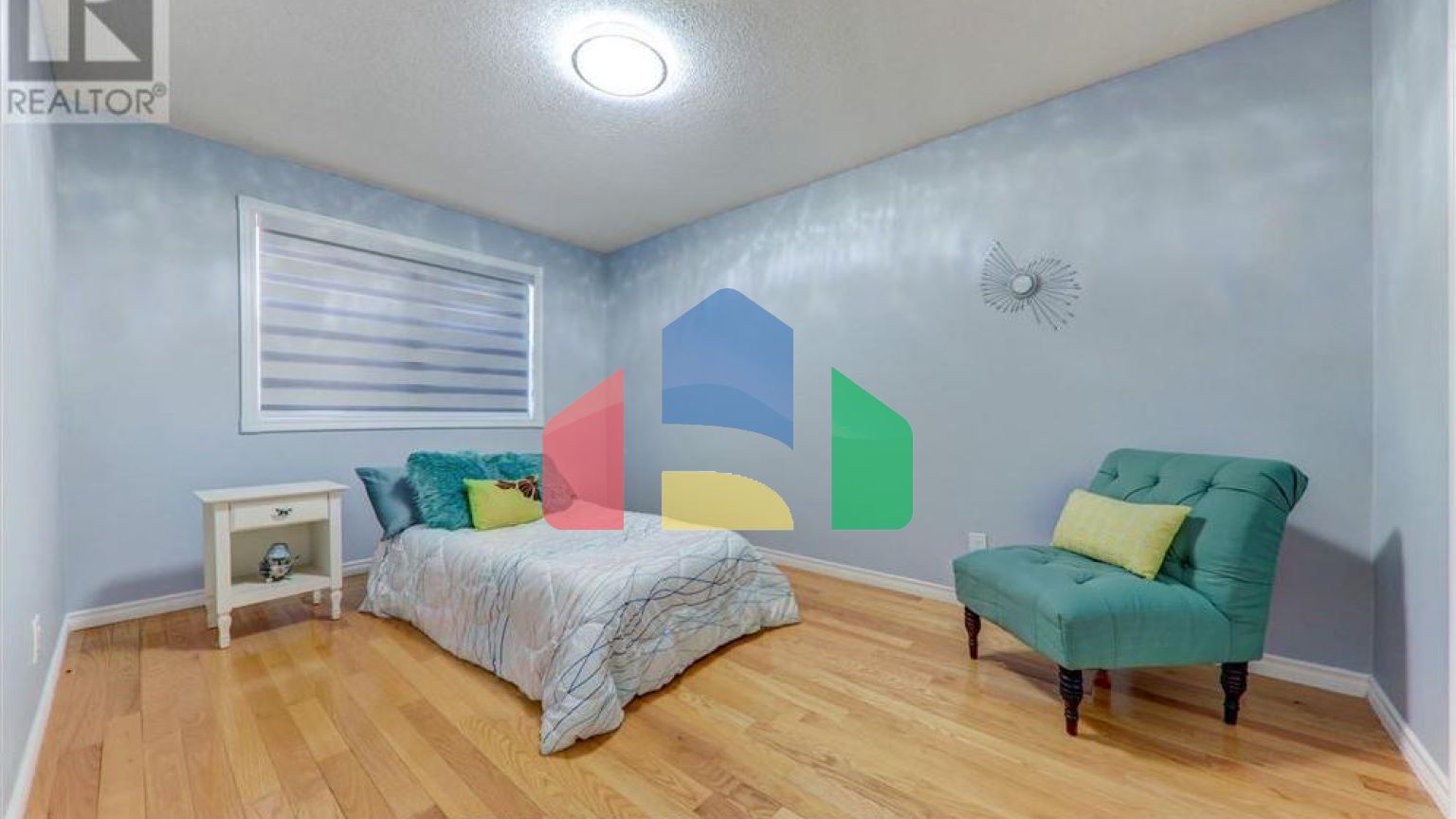 Residential - Single Family Home - Toronto, Canada - Canada