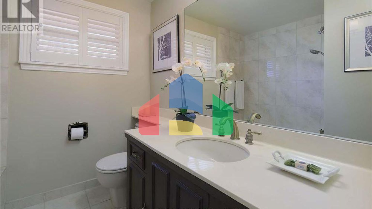 Residential - Single Family Home - Toronto, Canada - Canada