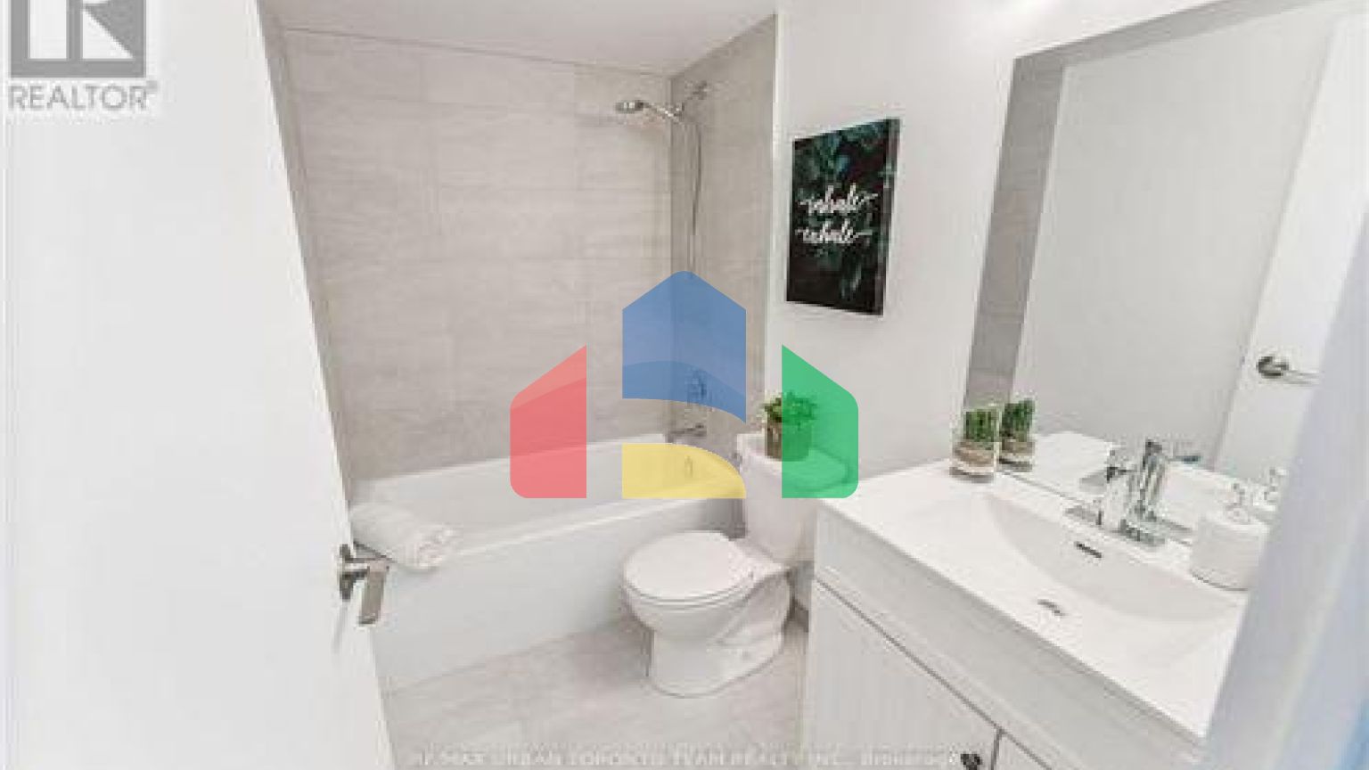 Residential - Condo/Apartment - Toronto, Canada - Canada