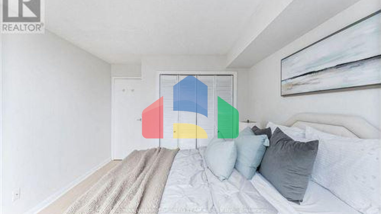 Residential - Condo/Apartment - Toronto, Canada - Canada